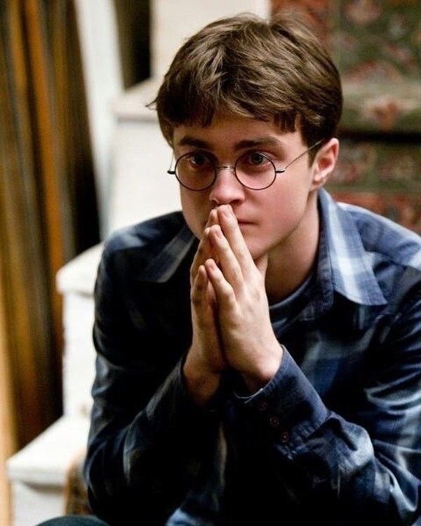 D_el 델 tweet media