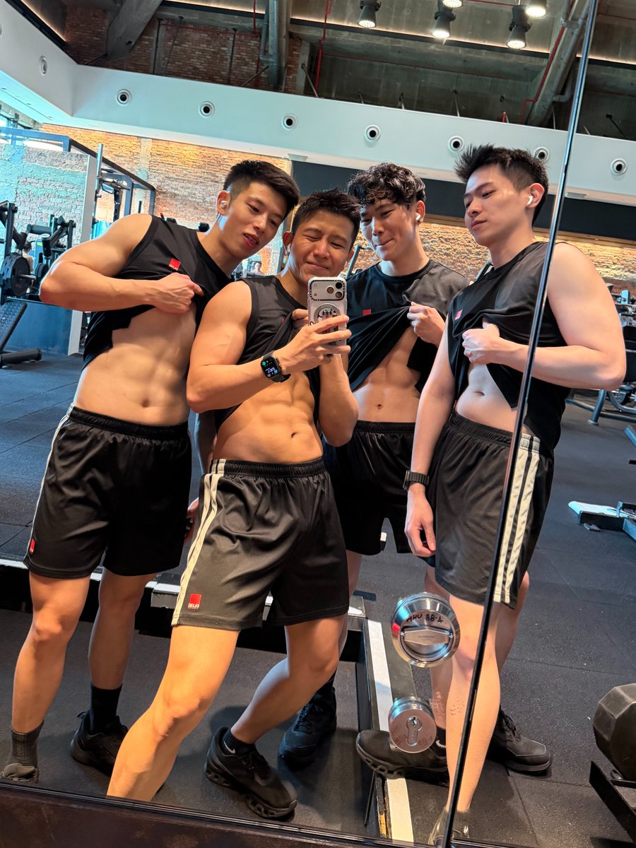 Just4bbs tweet media