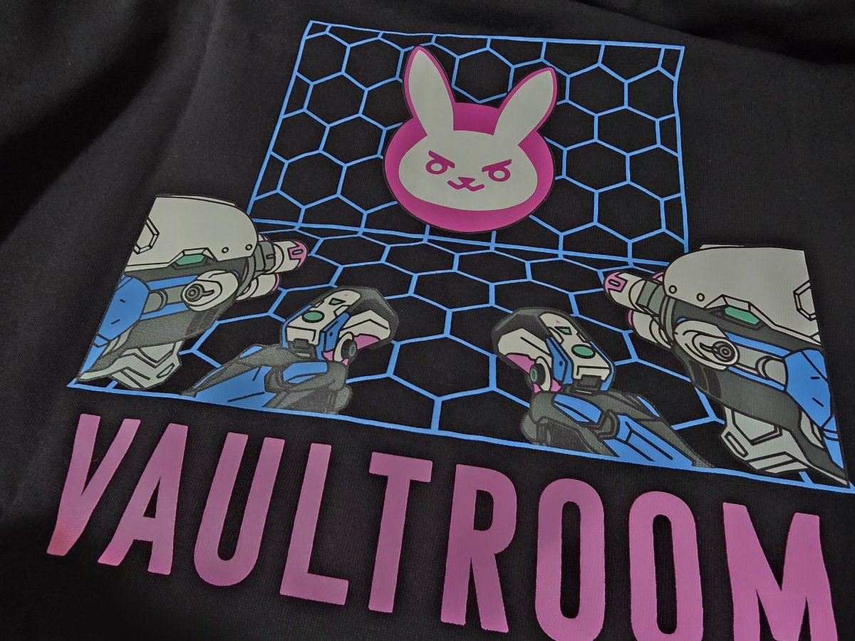 オーバーウォッチ×VAULTROOMコラボシャツがついに届いた。 テンション