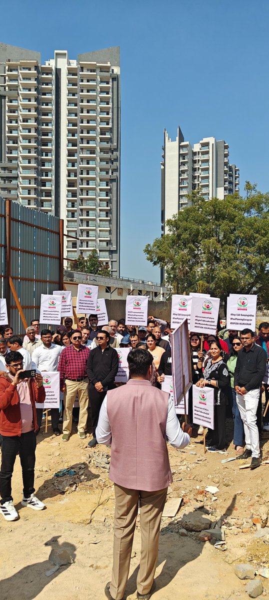 Placing a C&amp;D facility beside residential societies risks children’s health, clean air, property value &amp; quality of life. Follow proper buffer norms &amp; instead develop parks and sports complexes for the community. #ResponsibleDevelopment #RightToCleanAir #DwarkaExpressway
