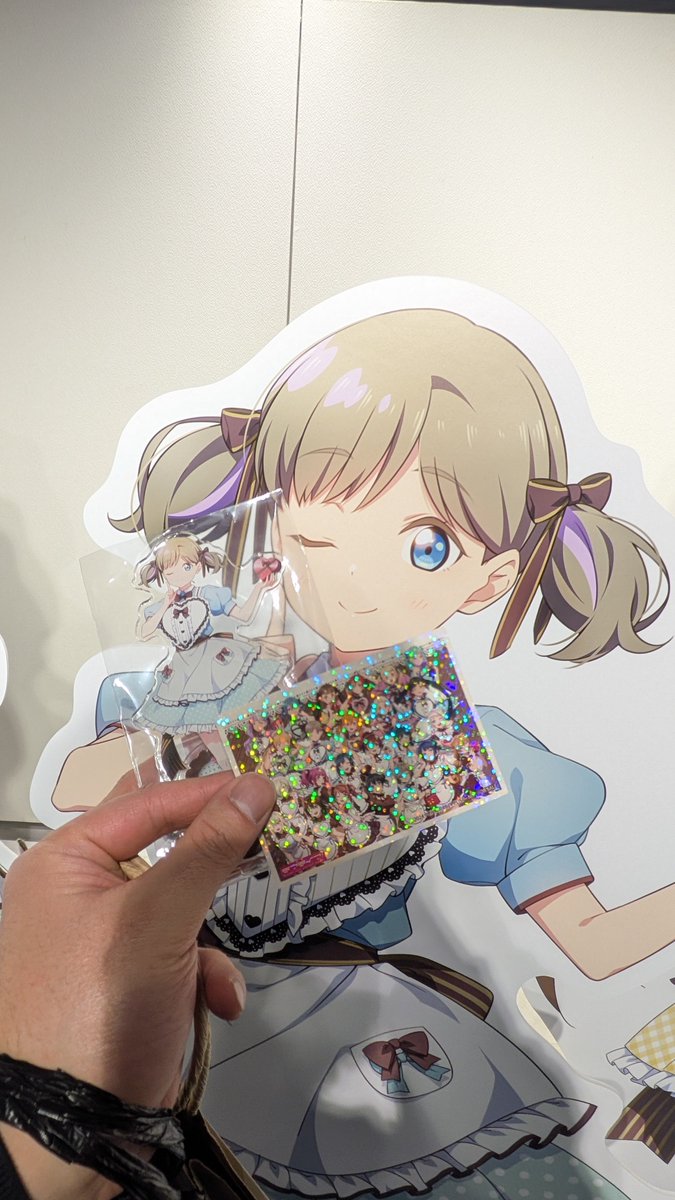 Liella!もバレンタインポップアップ来ました〜(*´︶`*)ﾉ
くぅくぅちゃん可愛いね(*´∀`*)❤️
 #lovelive 
 #Liella