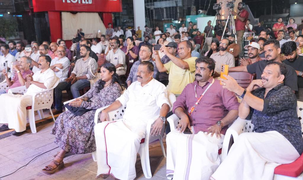 International Film Festival of Kerala tweet media