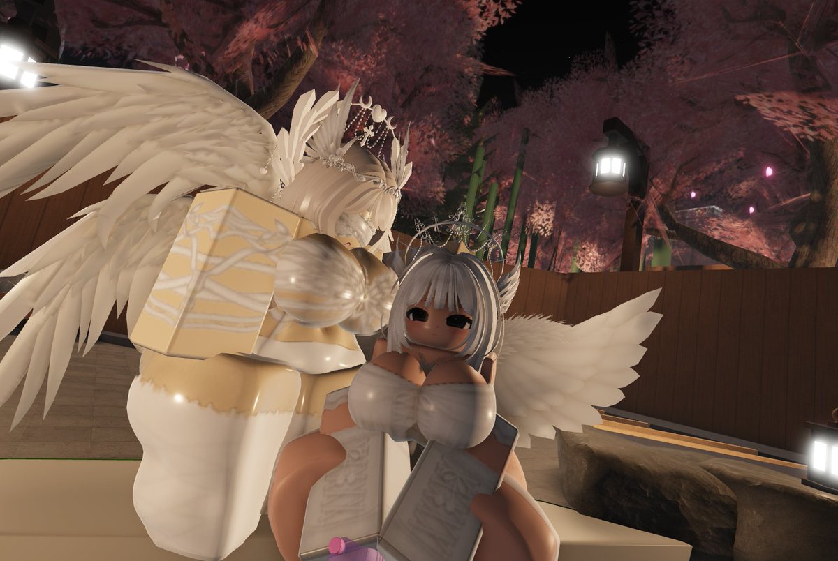 Emiu_H's tweet photo. Two Fallen Angels Tempted by Forbidden Desire~~
(I collab with a friend)
#robloxporn #robloxcondo #condo #rr34roblox #robloxnsfw #robloxsex #rosex https://t.co/e2nlbadbvE