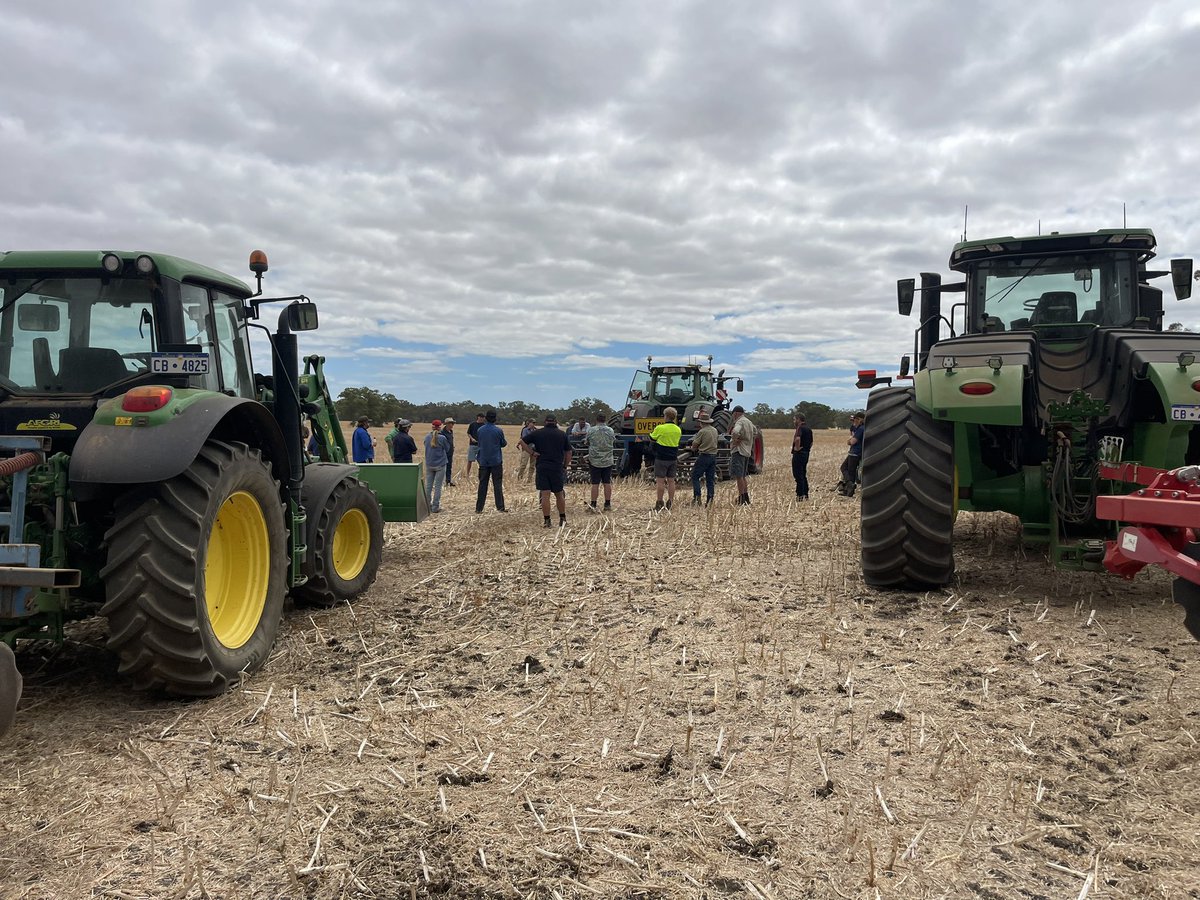 Michael Eyres tweet media