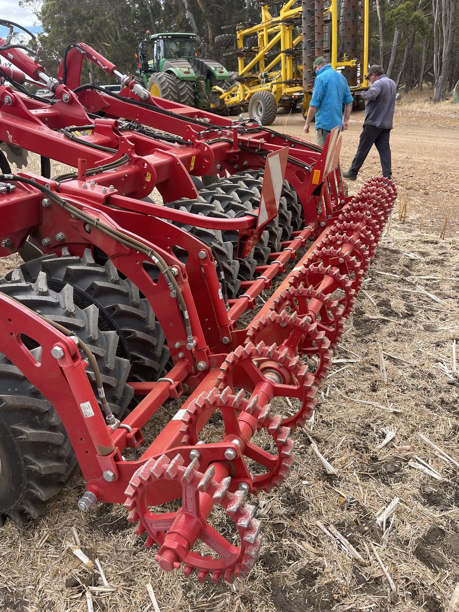 Michael Eyres tweet media