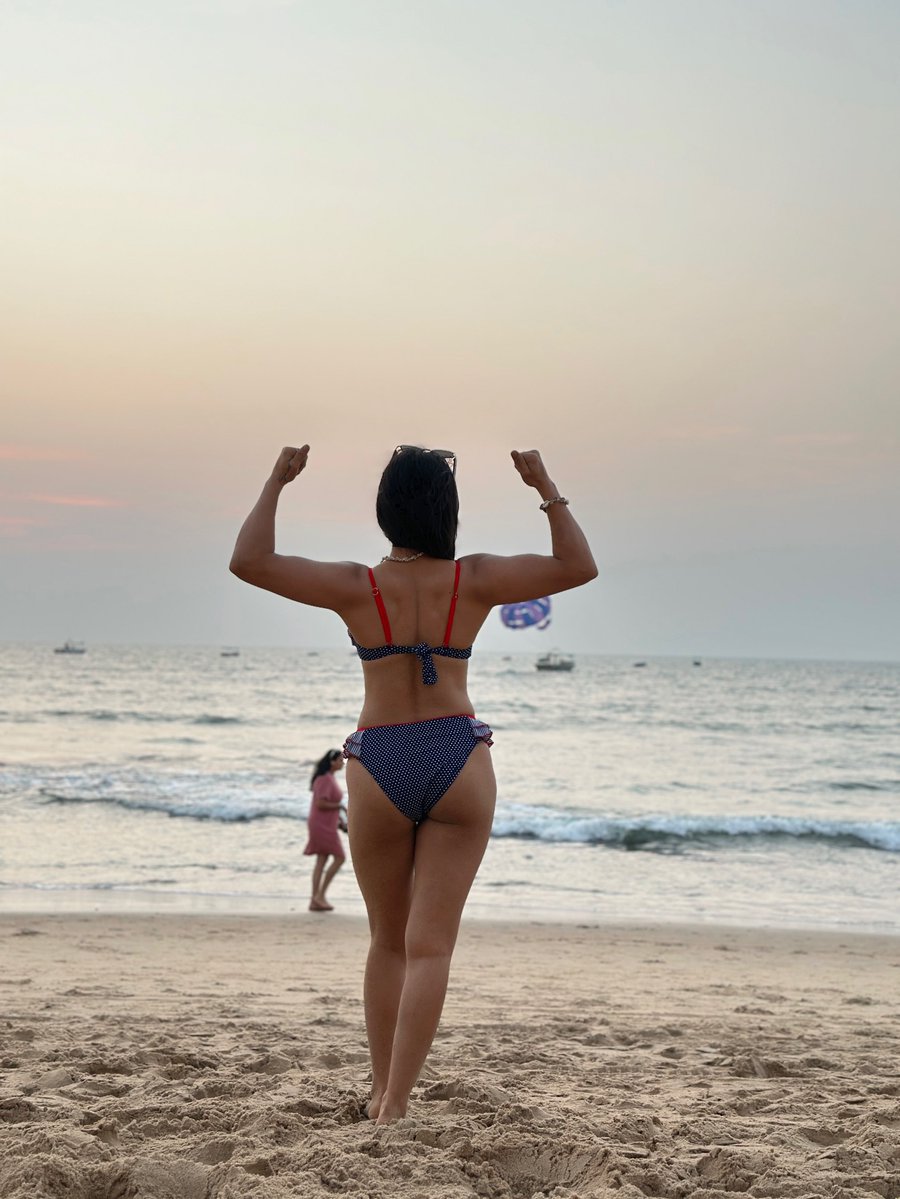 Good Afternoon Dear Friends 😘❤️  

Sending you warm smiles and lovely vibes this afternoon 😉✨  
Hope your day is going sweet and beautiful 😏💖  

दोपहर की धूप के साथ मेरी प्यारी सी मुस्कान आपके लिए 😘✨  
उम्मीद है आपका दिन भी प्यार और अच्छी vibes से भरा होगा 💖