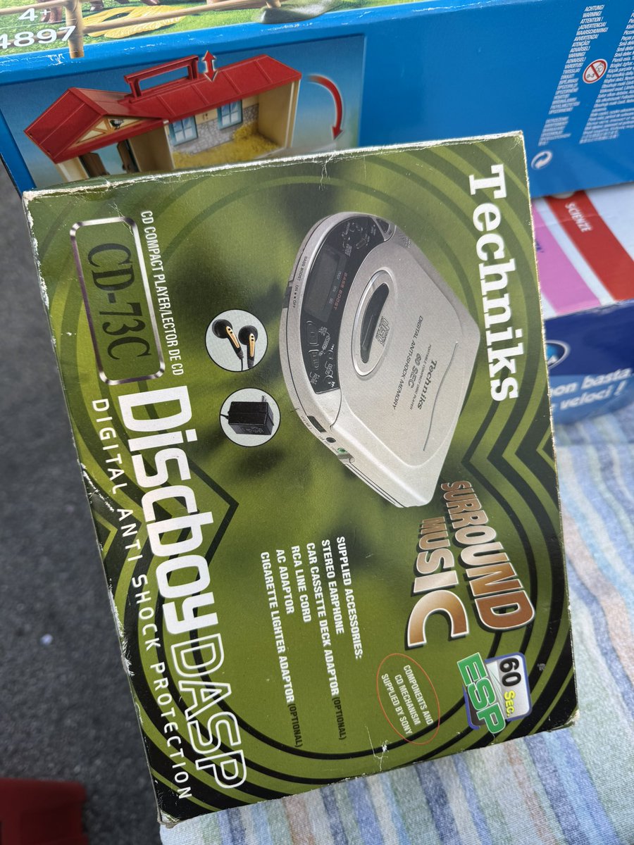 Francesco tweet media