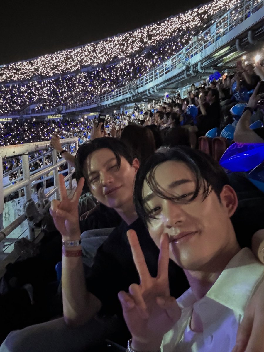 คนที่ไม่มีแฟนไปคอนจะรู้สึกยังไงอะ