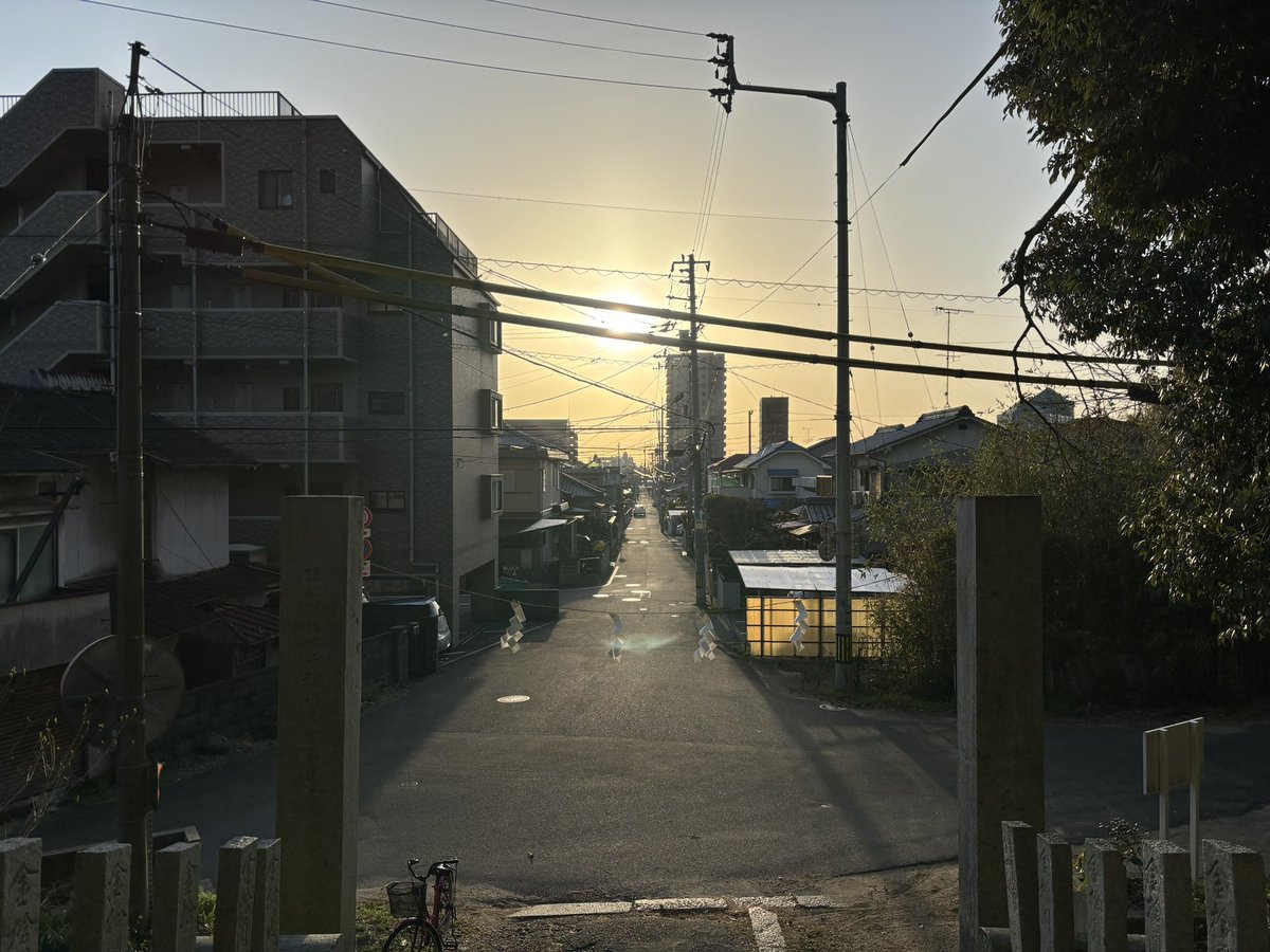 なんかいい路地bot (@iiroji_bot) on Twitter photo 