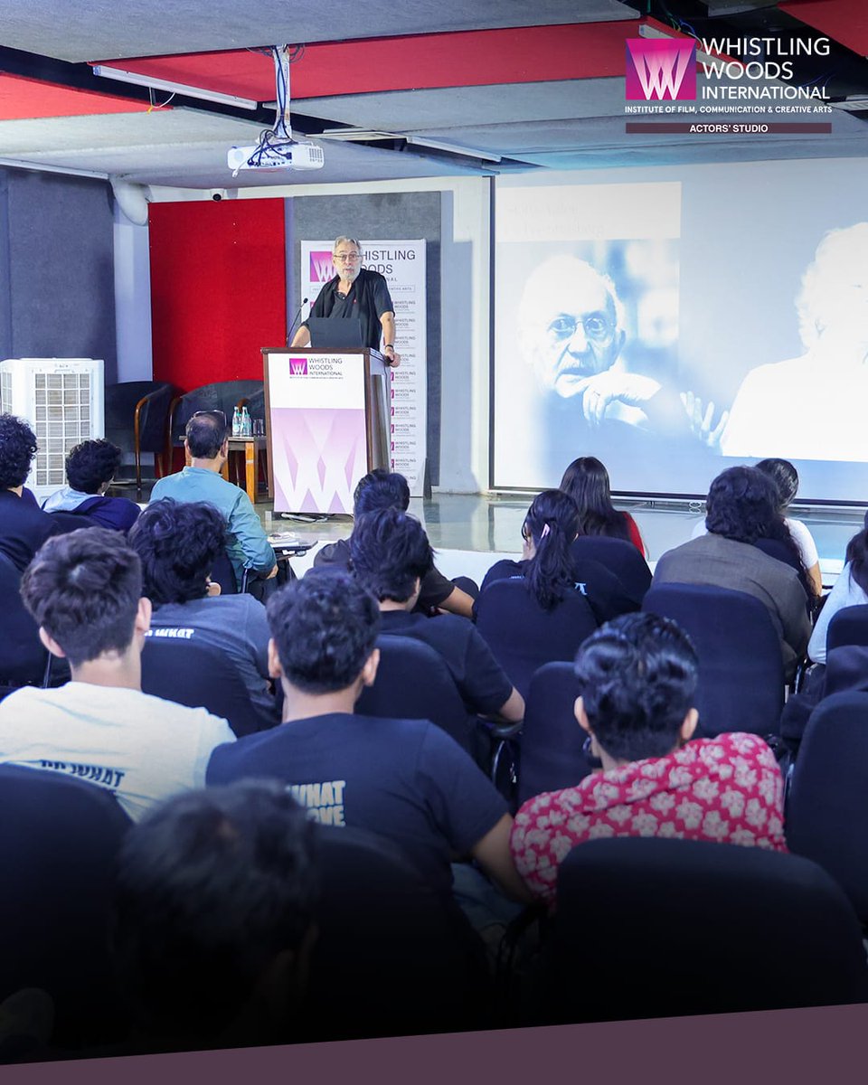 Whistling_Woods's tweet image. This week, our acting students engaged in an intensive masterclass with Sergei Tcherkasski from the Russian State Institute of Performing Arts. 

#whistlingwoodsinternational #dowhatyoulove #actor #acting