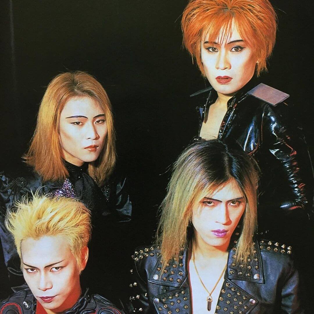 A_T_M_K_unaju's tweet photo. #このキャラ知ってる人だけで100いいね目指す
ヒント：元D’ERLANGERと元JUSTY-NASTYのメンバーがいたバンド https://t.co/OzzPdswOQQ