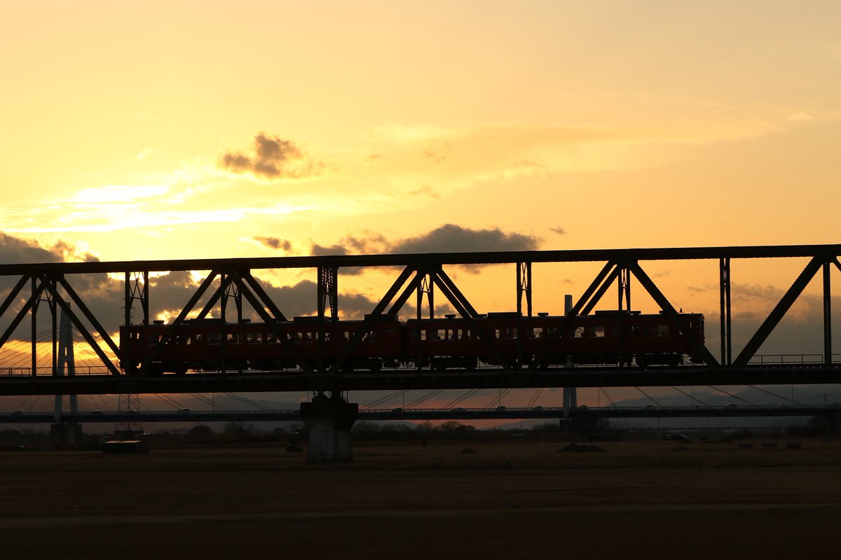 メカニカルストーカー tweet media