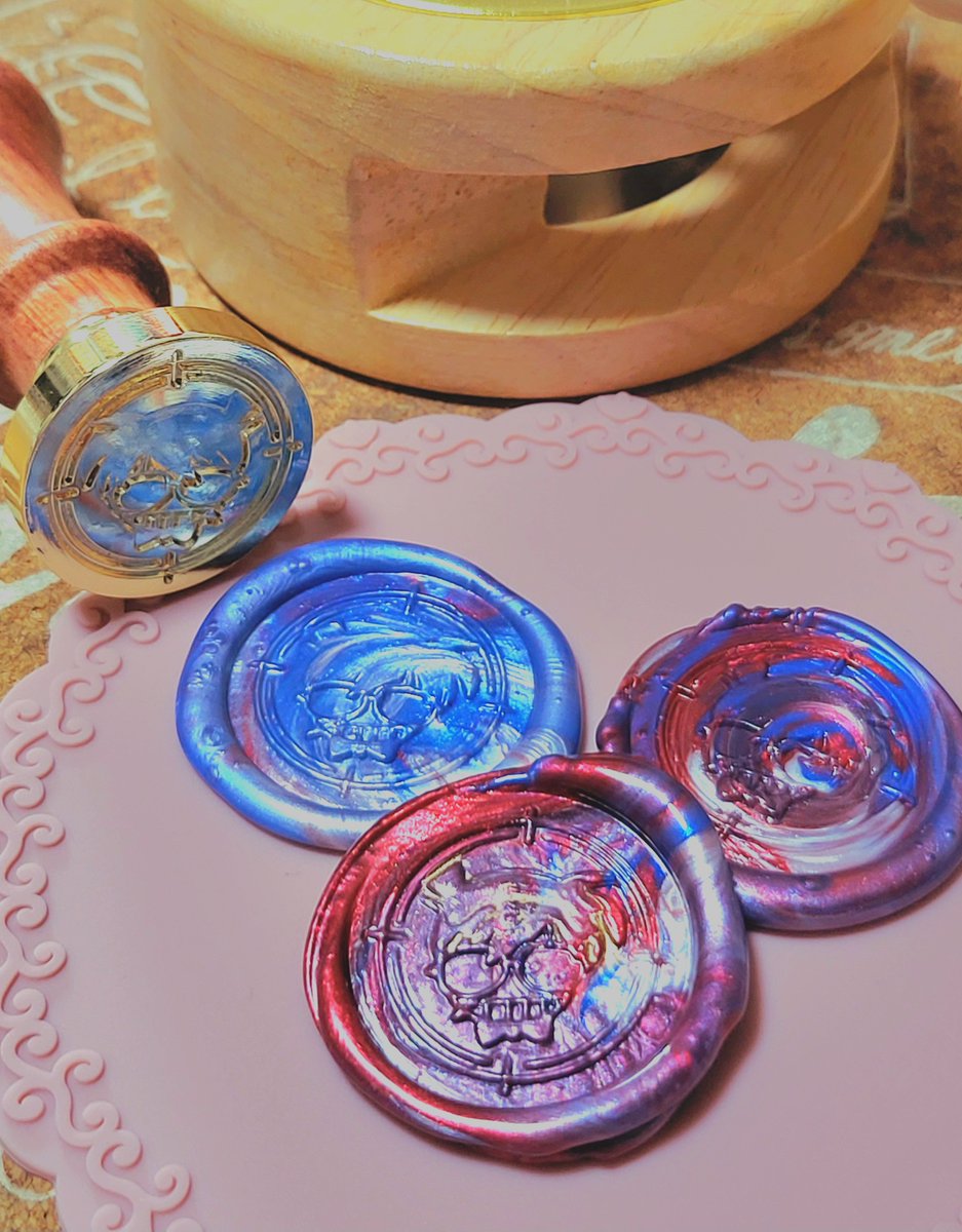 材料だけ揃えて手付かずだったシーリングワックスをようやくデビューし