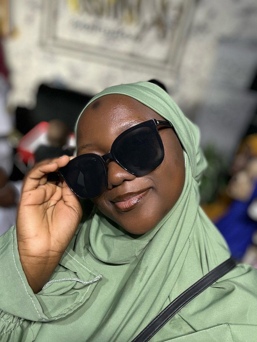 Robbiah❤ tweet media