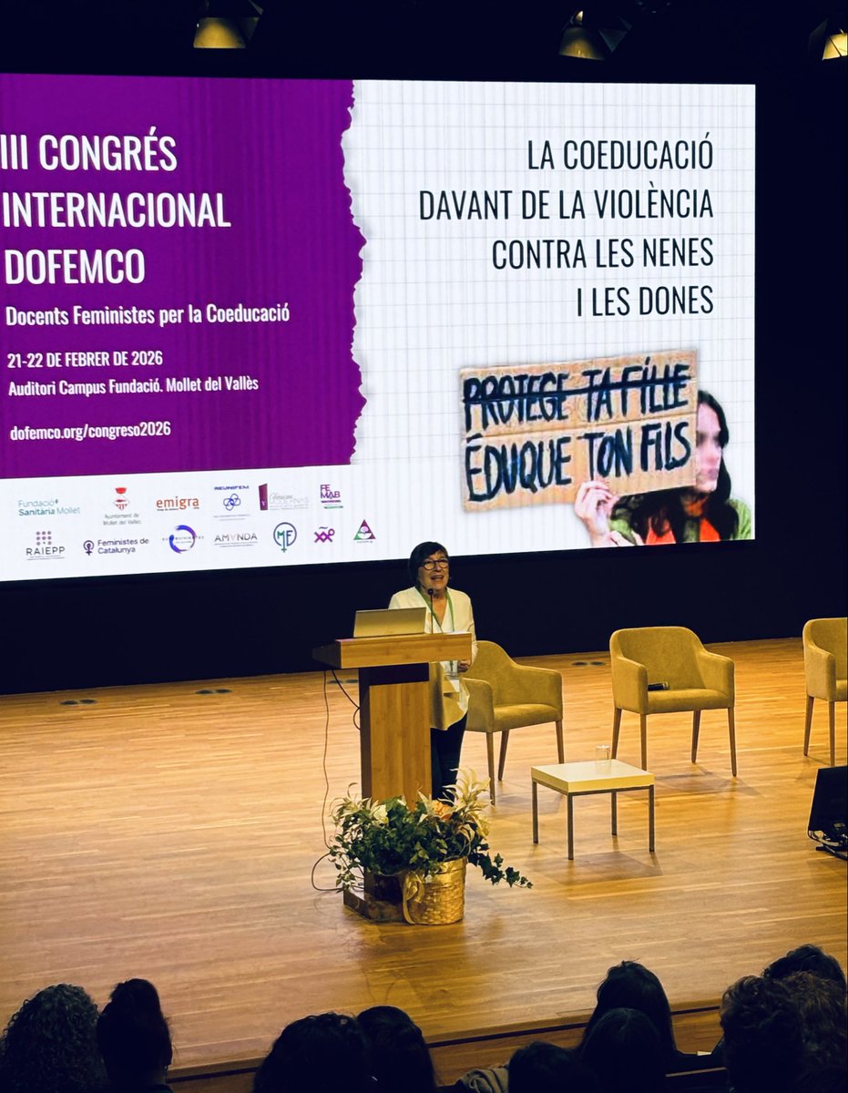 Cierra las ponencias de este III Congreso Internacional de DoFemCo nuestra compañera y vicepresidenta de <a href="/DoFemCo/">Docentes Feministas por la Coeducación</a> Sílvia Carrasco <a href="/SilviaCarrascoP/">Silvia Carrasco #ContraLaMisèriaiLaIgnorància #XX</a>, profesora de Antropología Social de la Universitat Autònoma de Barcelona <a href="/UABBarcelona/">Universitat Autònoma de Barcelona</a> (jubilada) y Research Fellow de la University