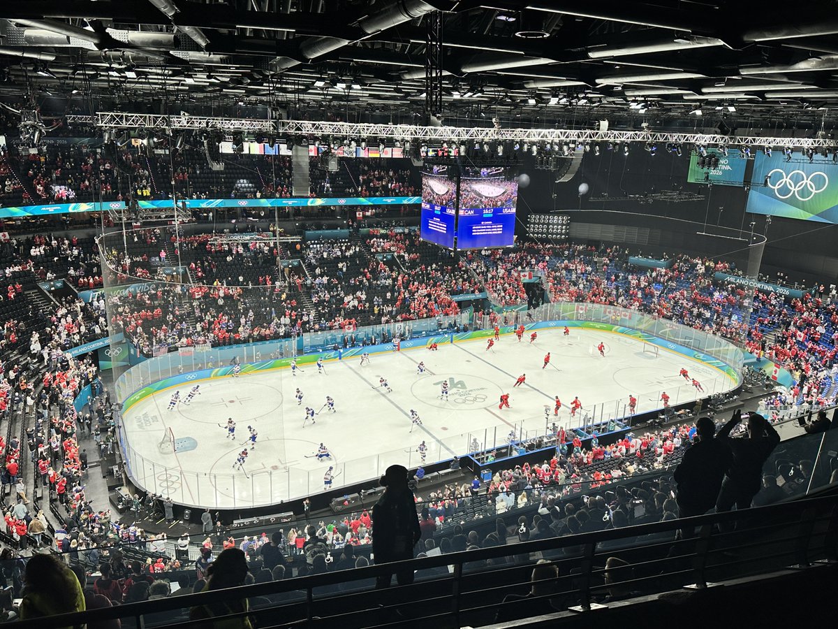 The teams are here! 🏒 

It's the men's ice hockey final, starting shortly! USA vs Canada — an incredible matchup for the last sporting event of Milano Cortina 2026 🥇 🇺🇸 🇨🇦 

#MilanoCortina2026