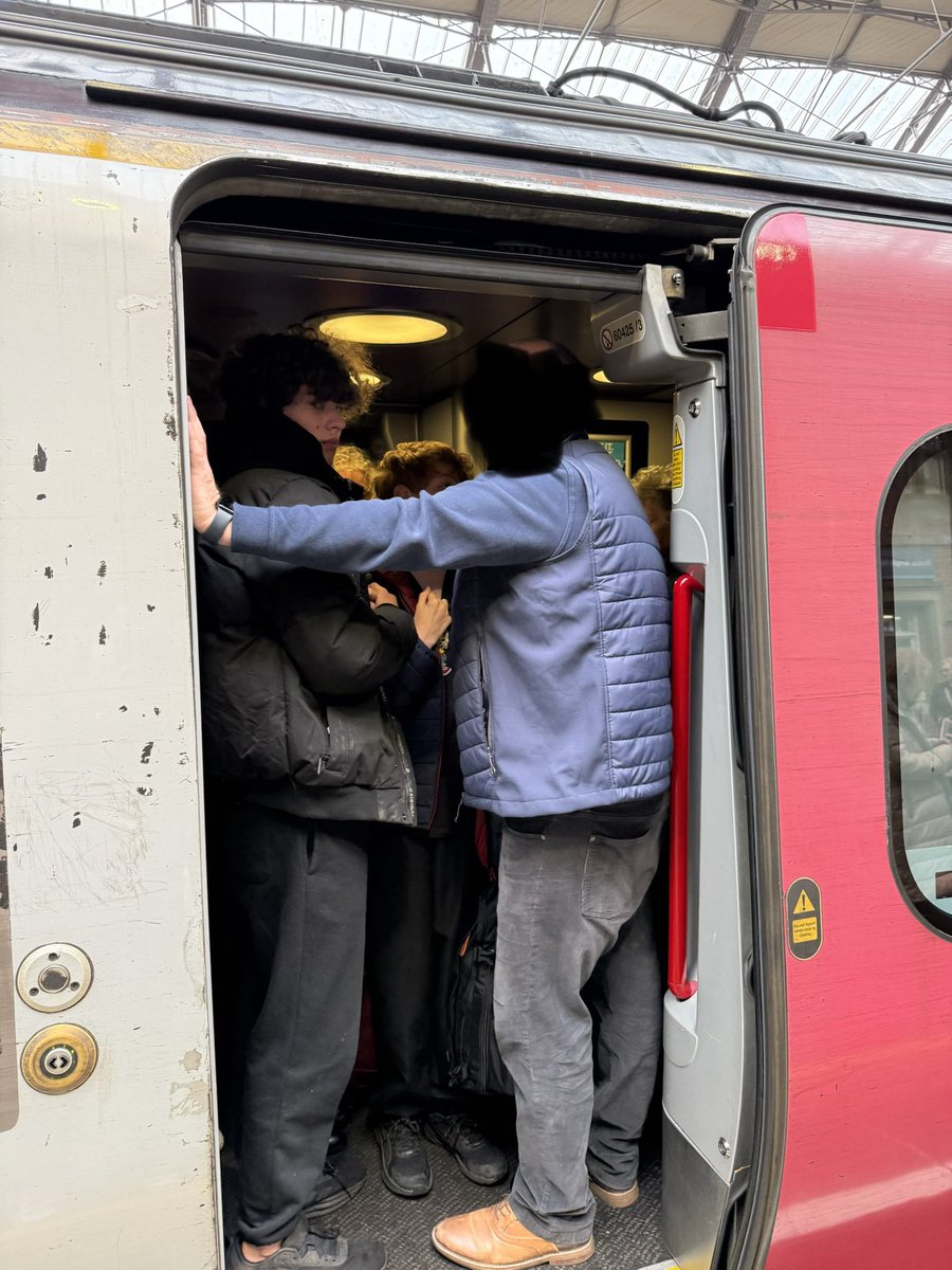 Will Douglas 🐟🐟🐟 tweet media