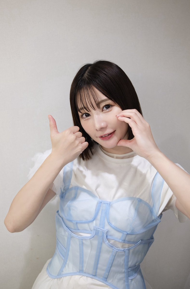 haruncho25's tweet photo. 2/22 ねこの日🐈♡
つまり、あいにゃんの日🫶🏻💗
ずーっと大好き♡憧れの人だし、教科書です🤭🤍
これからも応援してます!!大好き🫶🏻
#ChateauLife
#SAYN
#サイサイ https://t.co/BZCo1dANg7