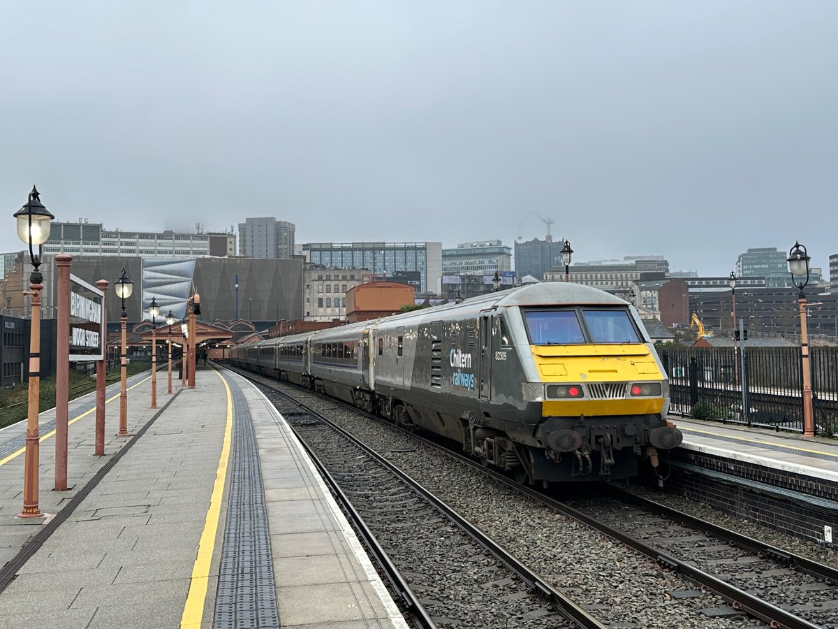 TridentTraveller tweet media