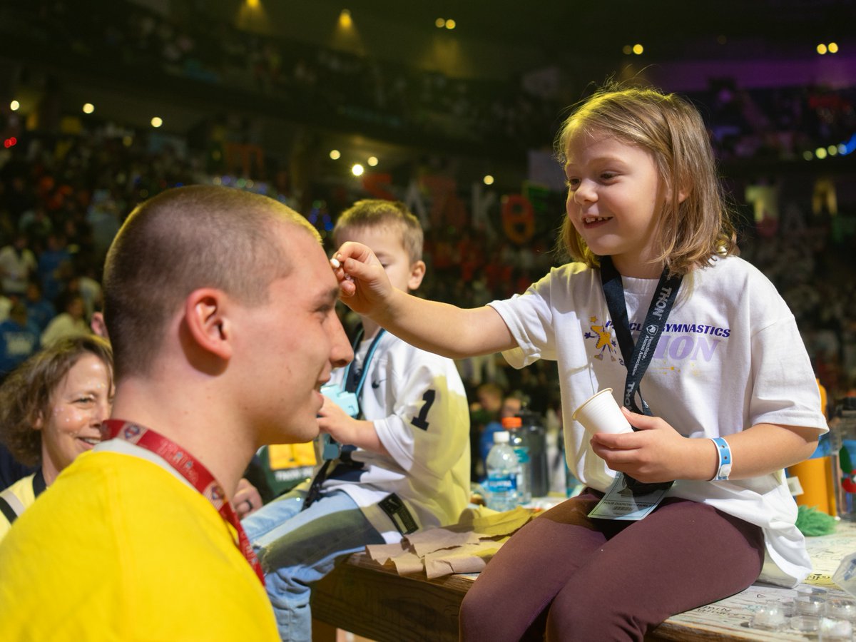 Four Diamonds tweet media