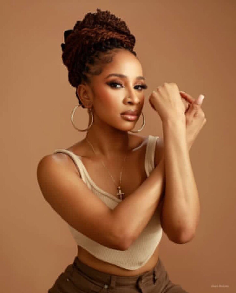 Happy birthday Adesua Etomi 🎉🎂