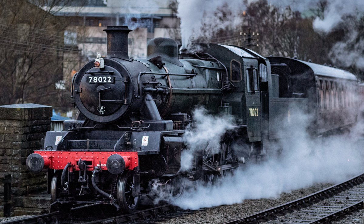 jpdewhirst's tweet image. Steam on the Keighley &amp;amp; Worth Valley Railway. #SteamSunday #kwvr #worthvalley #Bradford