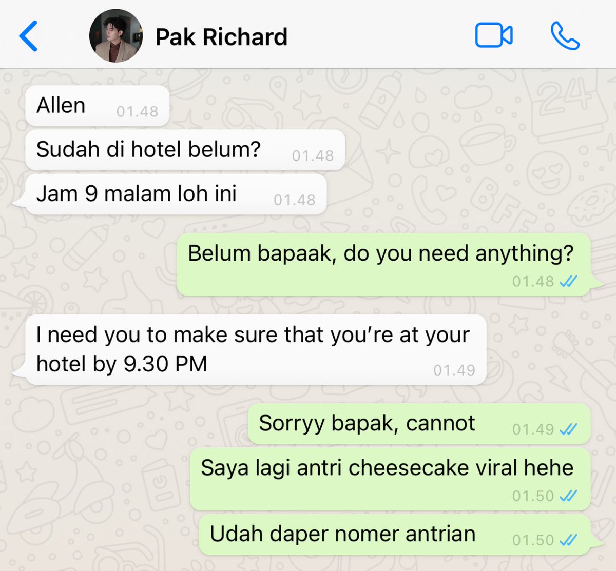 fairphu's tweet photo. pondphuwin, few tweets au

richard—pak corsec yang kalau didemo besar besaran masi bisa santai. tapi kalau allen hilang seharian, langsung pusing tujuh keliling https://t.co/VzAQuHhyXL
