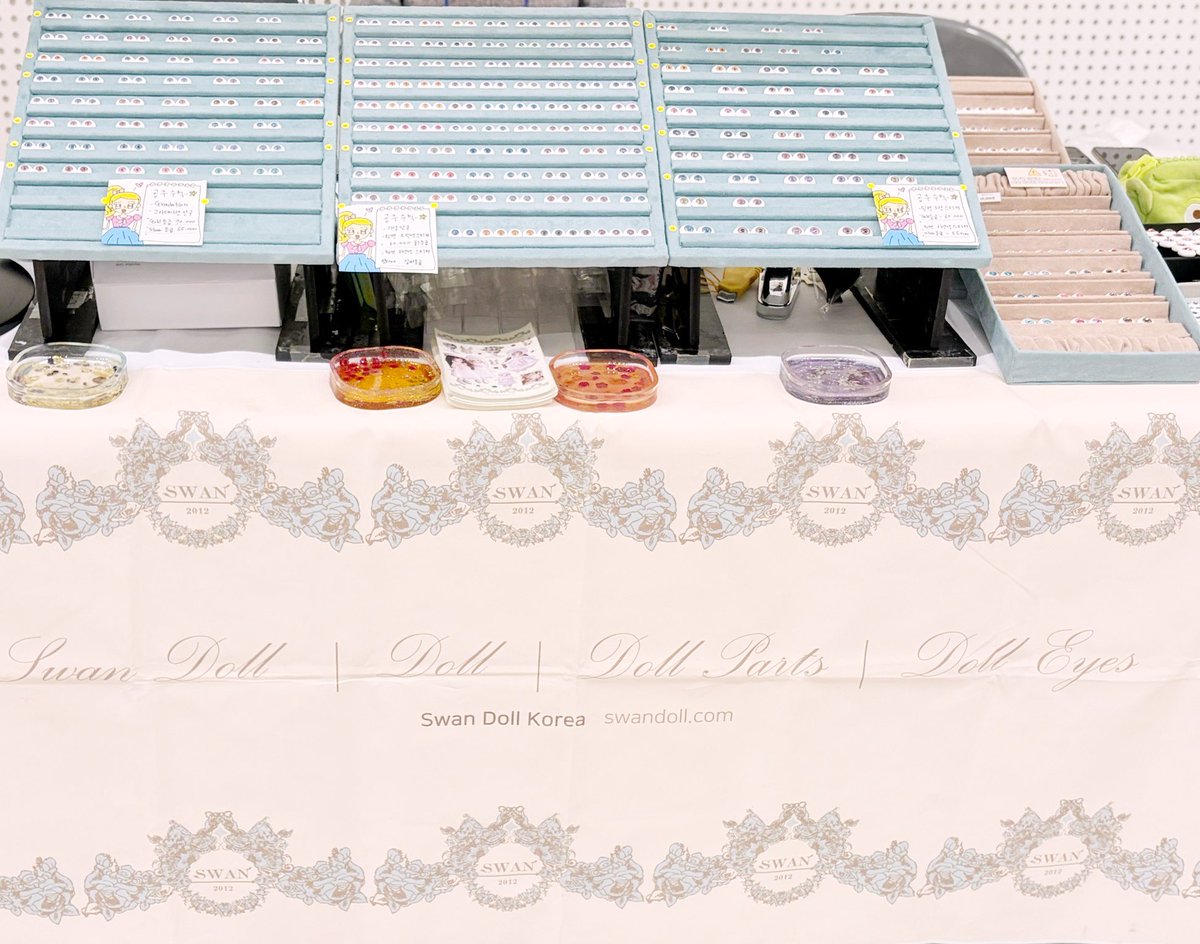 SWAN DOLL tweet media