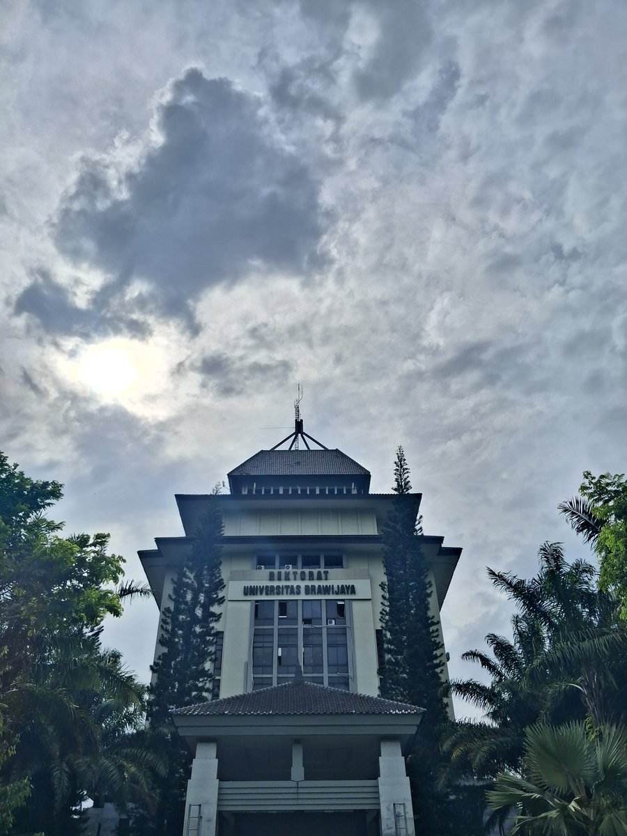brocxing's tweet photo. guys sedih banget knp hatiku masih belum ikhlas yaa padahal dari dulu udah mengikhlaskan tp knp tiba2 ga ikhlas lagi😓🥺 https://t.co/o0IPSPmk5Q