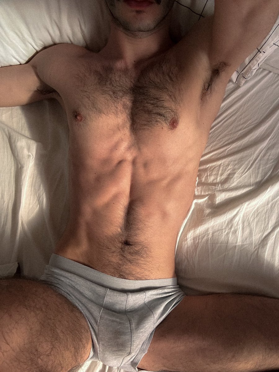 bzuss 🧜🏻‍♂️ tweet media