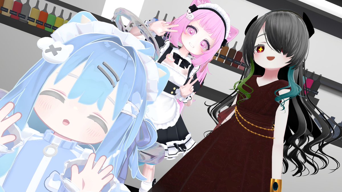 ちびっこだけど カクテルしゃかしゃかしちゃうよ！ みんな、あそびにき