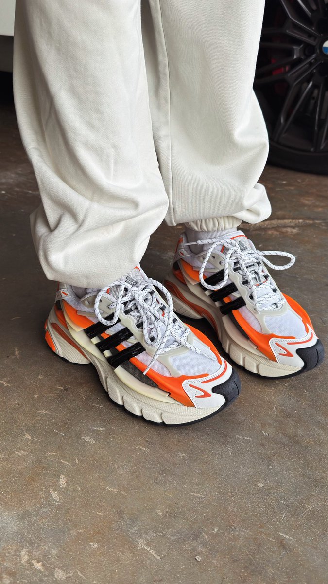 TOTS DI BILLION tweet media