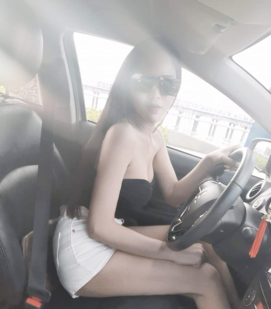 สาวสองเเปลงเพศ#เคหะบางพลี tweet media