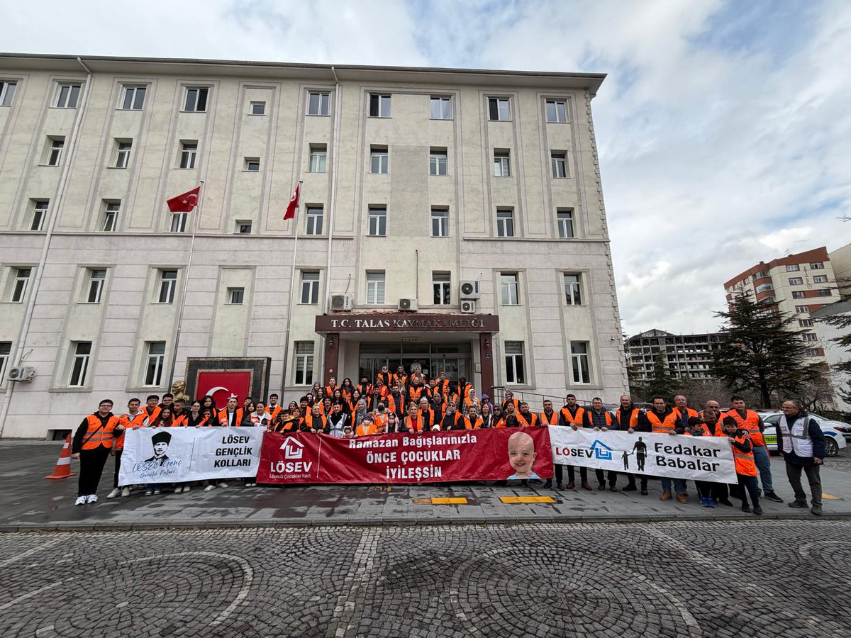 #ramazan Bağışlarınızla 
Filtre ve zekatlarınızla 
#öncecocuklariyilessin 
<a href="/ustunezer/">Dr. Üstün EZER</a>
<a href="/losevvvvv/">losev1998</a> 
#hulya_unver 
<a href="/julidearifoglu/">Dr.Julide Arifoğlu</a>