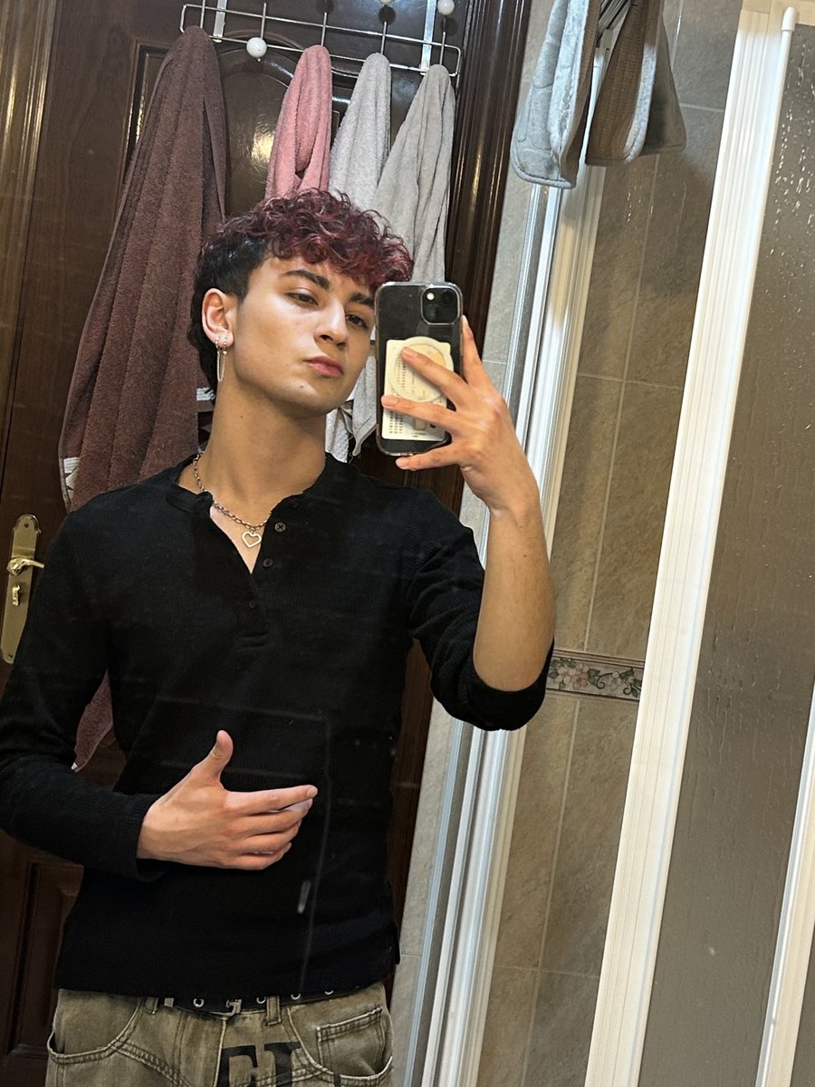 Just Sisar 🎨 tweet media