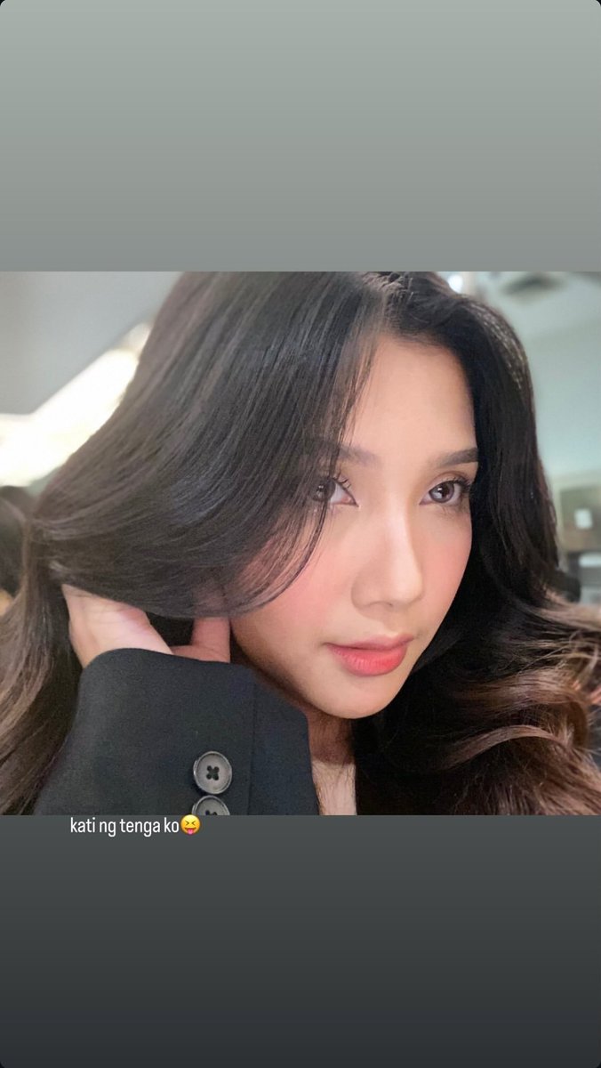 [📱] 022226 Eleven11 Jade IG Story Update 

"kati ng tenga ko😝"

🔗: instagram.com/stories/1111_j…

#Eleven11 #eleven11_jade <a href="/1111_Jadeee/">Jade Rodriguez</a>