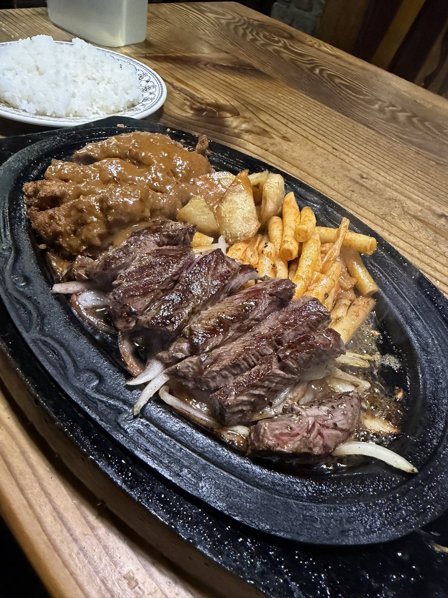 お肉喰らいました🍖🐼