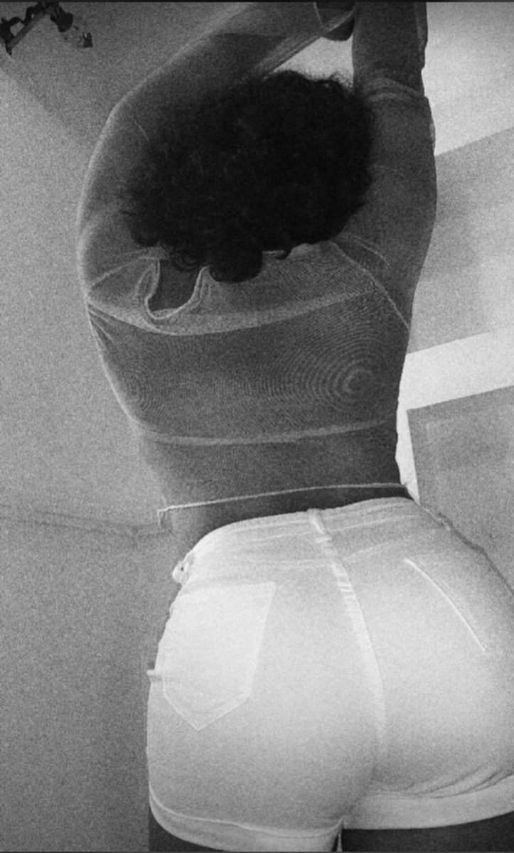 Me or 50M in cash ? 

choose wisely!