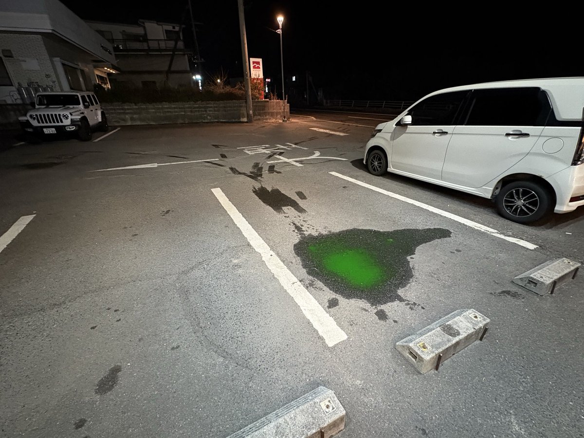 Λ°･בᔹቻ⦡丷 tweet media