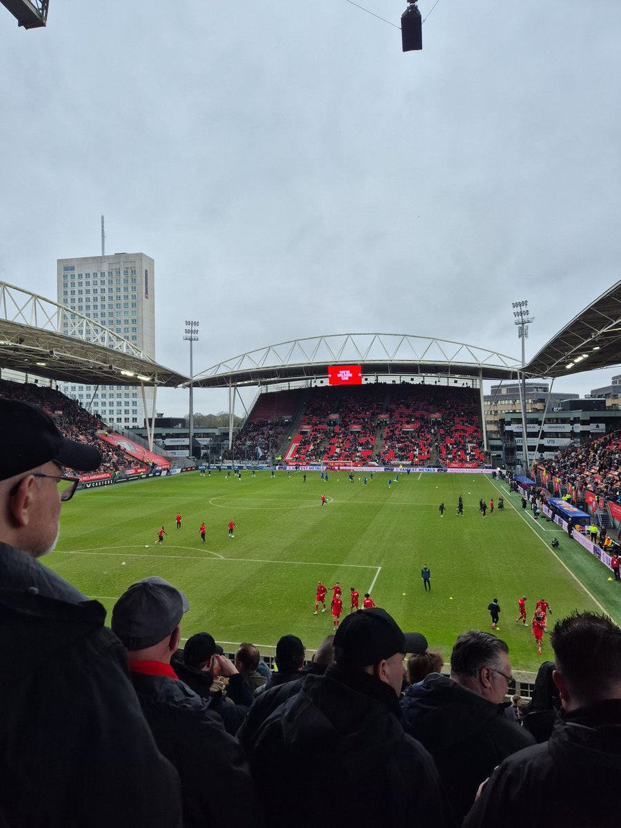 Come on <a href="/fcutrecht/">FC Utrecht</a>! #utrpec #utrzwo #fcu #fcutrecht #UUUUU