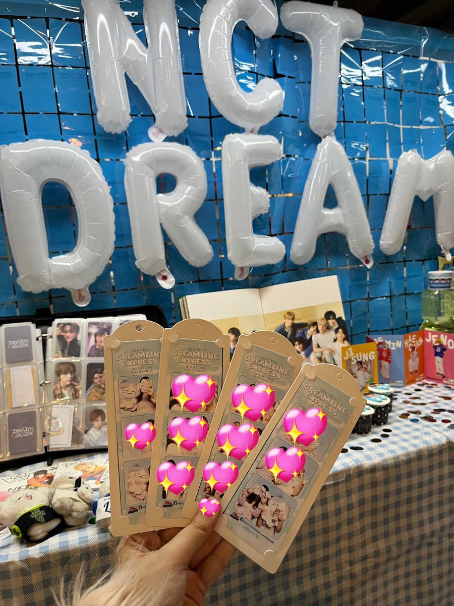 trix☁️ working era tweet media