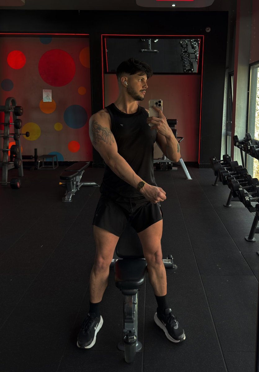 zumbieboy tweet media