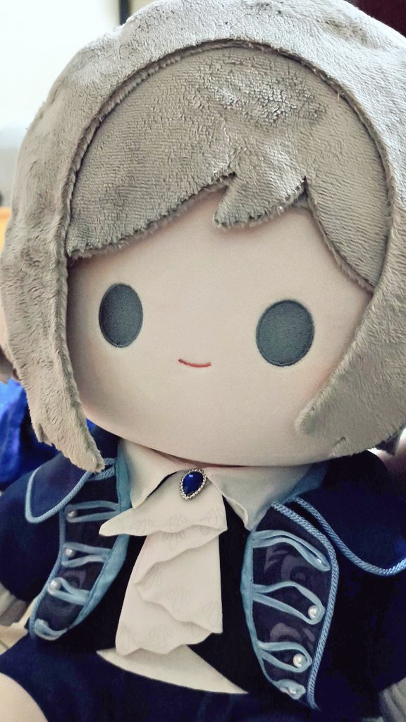 esther ♡’s vertin tweet media