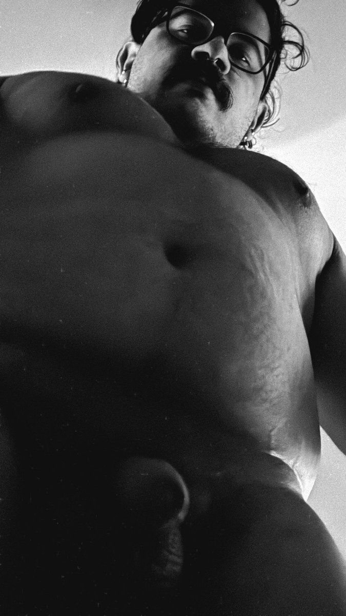 Black and white pics show me yours