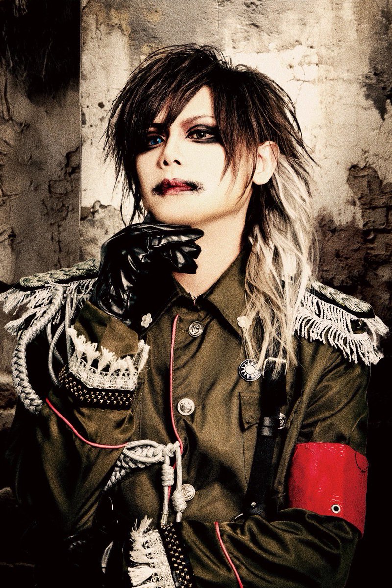 3月18日(水) Shinjuku HEIST
Freedom of Expression
～Audio Dope JAPAN TOUR～

Vn&amp;Vo.yoshi(<a href="/yoshi_drvn/">yoshi🥁🎻🎤</a>)

Support Artists.

Gt.清春(<a href="/kiyoharururu/">清春</a>)
Ba.Shun(<a href="/shun_ultra/">Shun🆓</a>)
Dr.ルーベラ木村カエレ(<a href="/kimu_7drummer/">ルーベラ木村カエレ@『世界の音楽』発売中</a>)

こちらのメンバーでお届けします♬