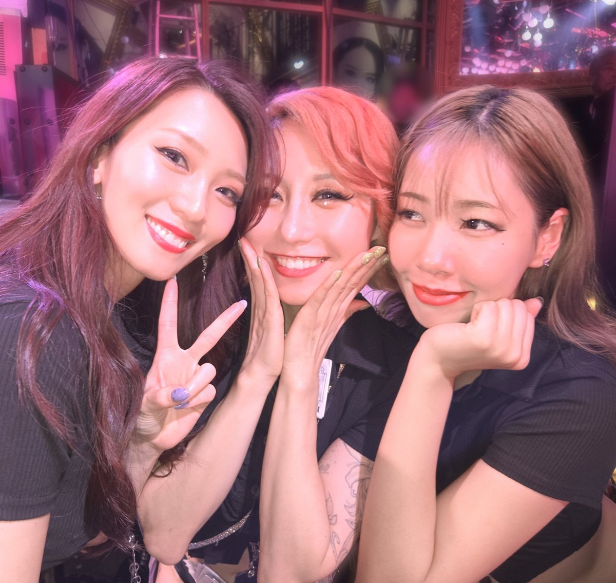 リリーさんが卒業されてしまうなんて本当に信じられないですが、、😭
いつだって格好良くて素敵なステージをたくさん届けてくださってありがとうございました😢💓
リリーさんにとって素敵な1日になりますように🥰✨