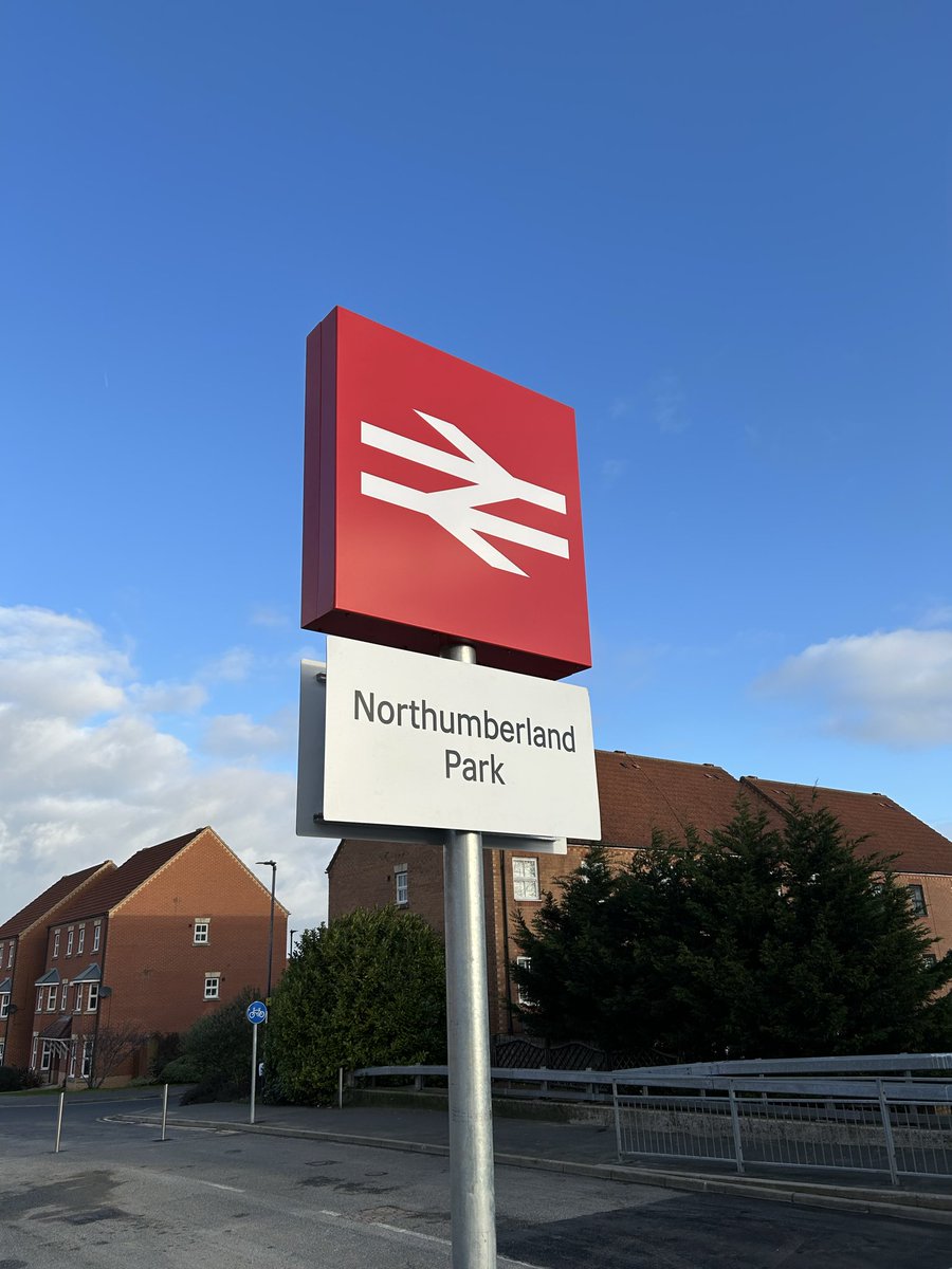 Mark Ellis tweet media