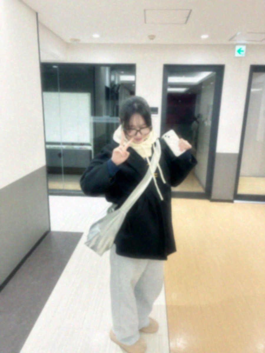 みあ tweet media