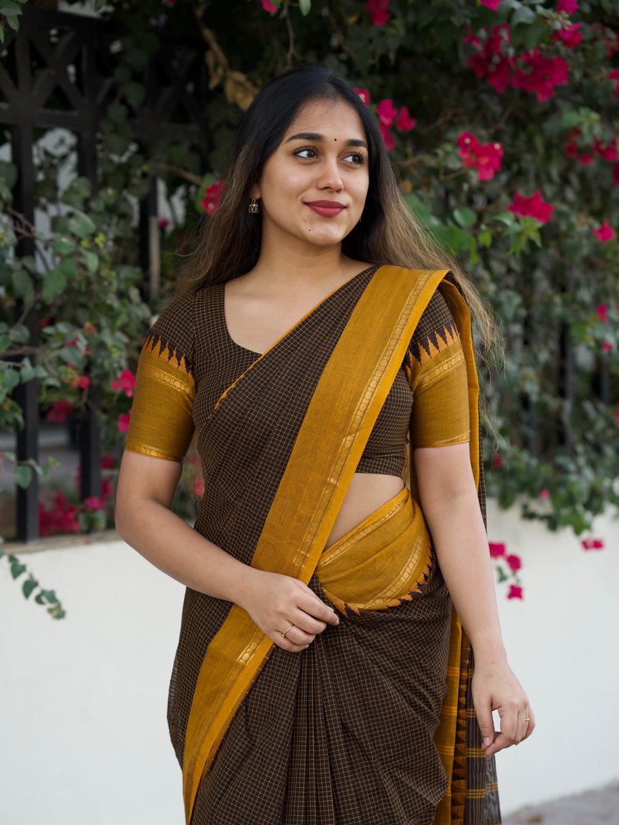 Weekendvibes_'s tweet image. Pooja Balakrishnan ✨🤎

#Pooja #PoojaBalakrishnan