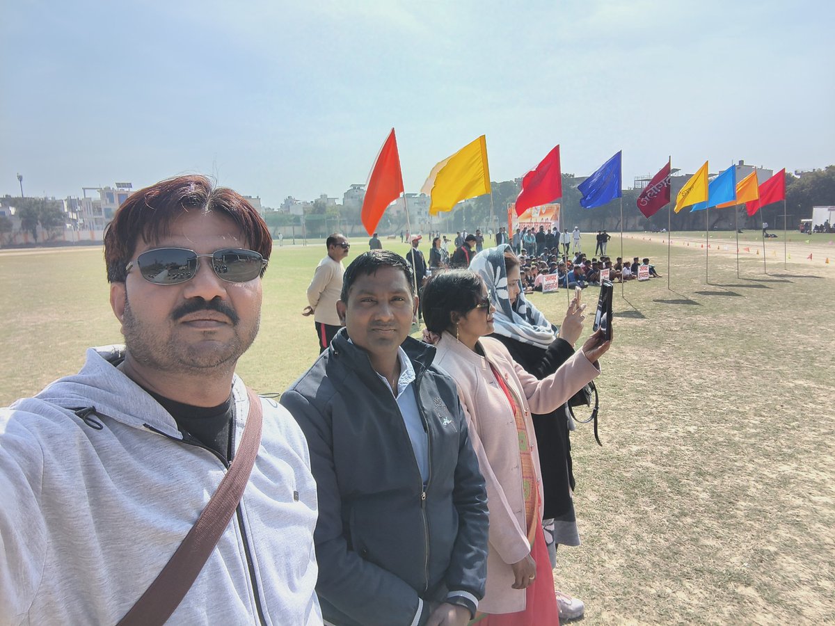 Omendra Pratap (अटेवा एटा) tweet media